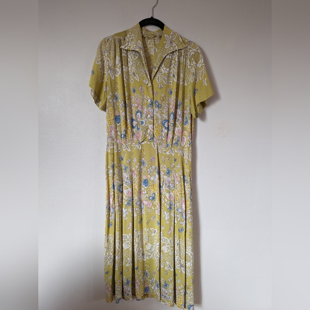 Rare 1940s vintage rayon dress